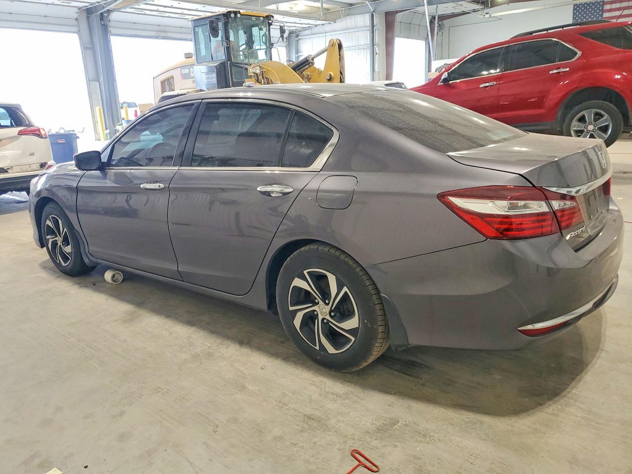2017 Honda Accord Lx - Фото 2
