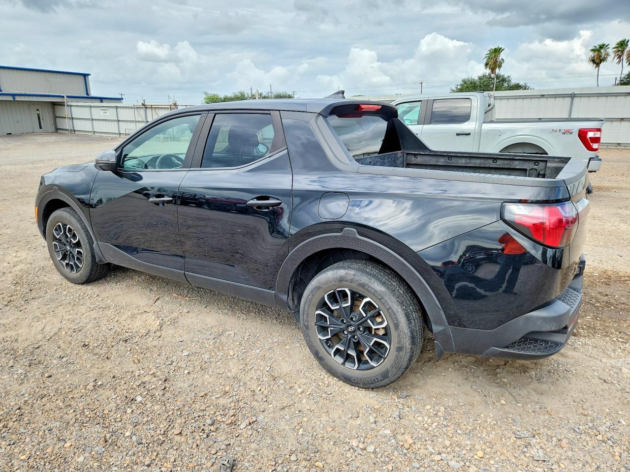 2023 Hyundai Santa Cruz Sel - Фото 2
