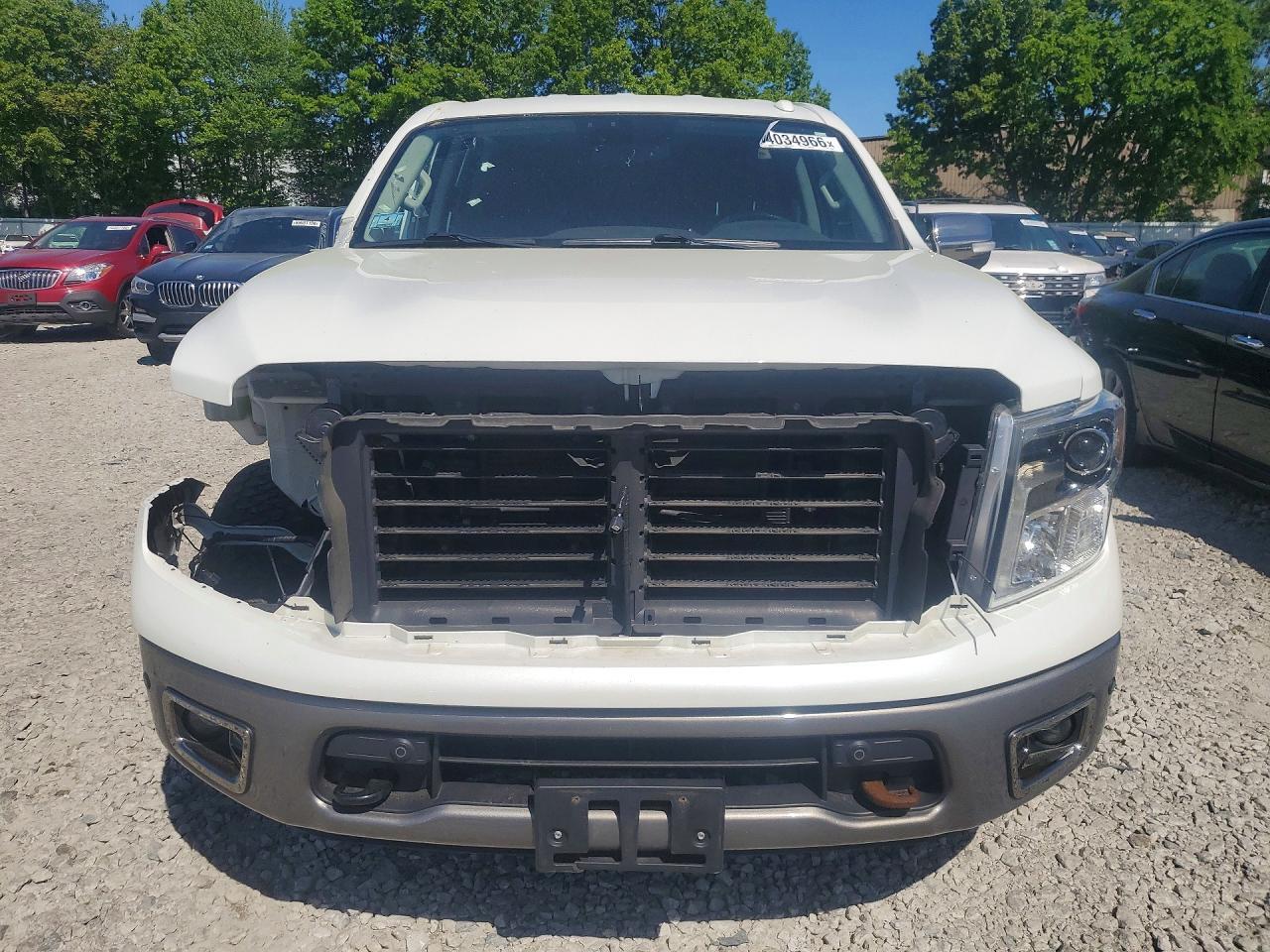 2018 Nissan Titan Platinum Reserve - Фото 5