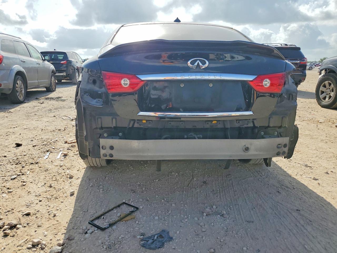 2015 Infiniti Q50 Base - Image 6