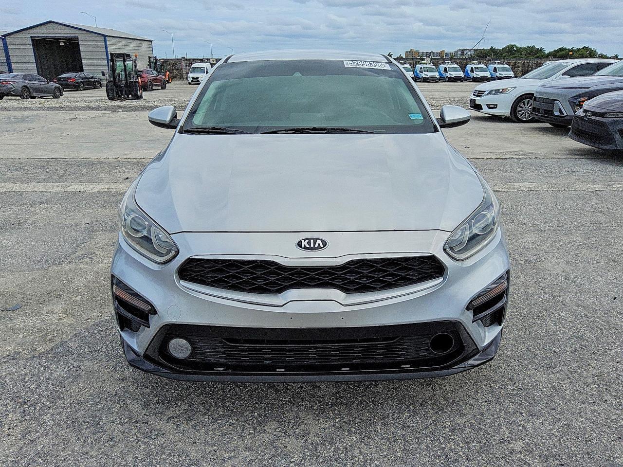 2019 Kia Forte Lxs - Фото 5