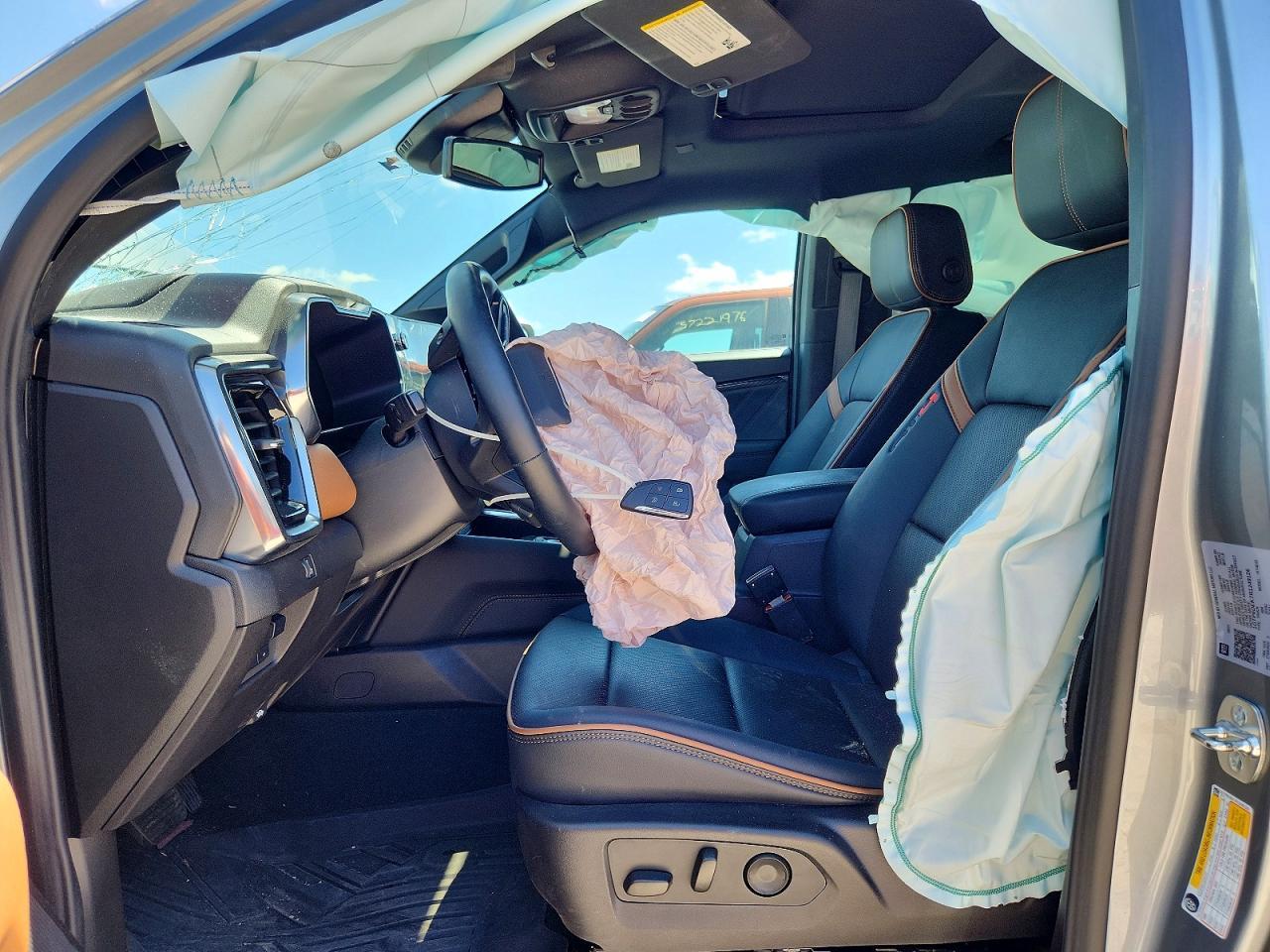2024 GMC Canyon At4 - Фото 7