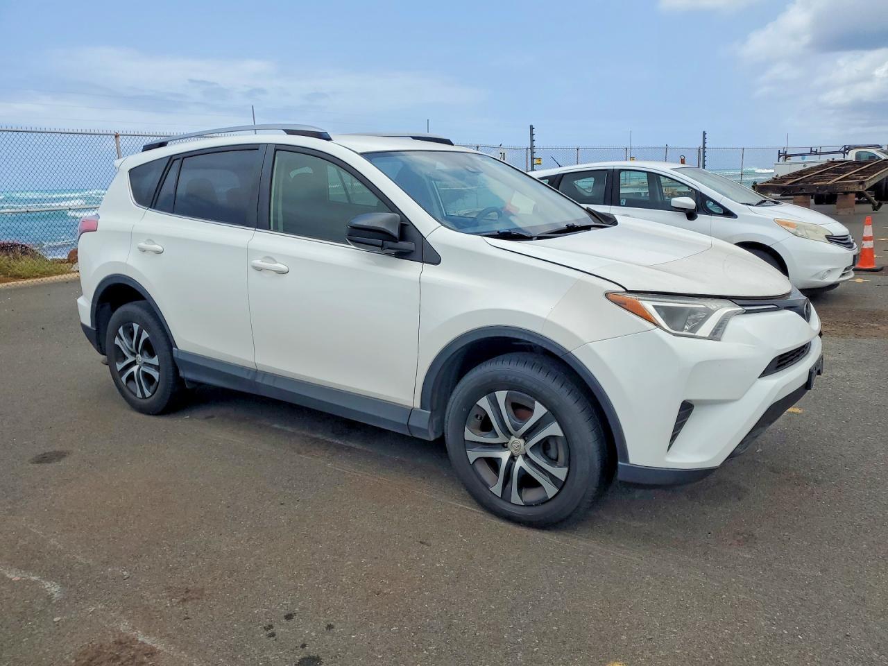 2018 Toyota Rav4 Le - Фото 4