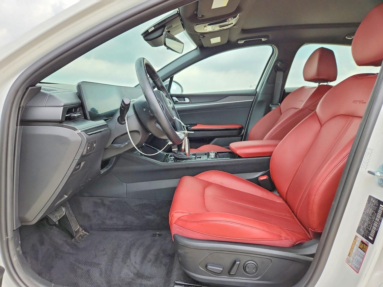 2025 Kia K5 Gt Line - Фото 7