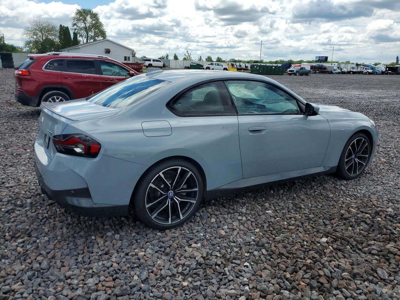 2022 BMW 230I - Фото 3