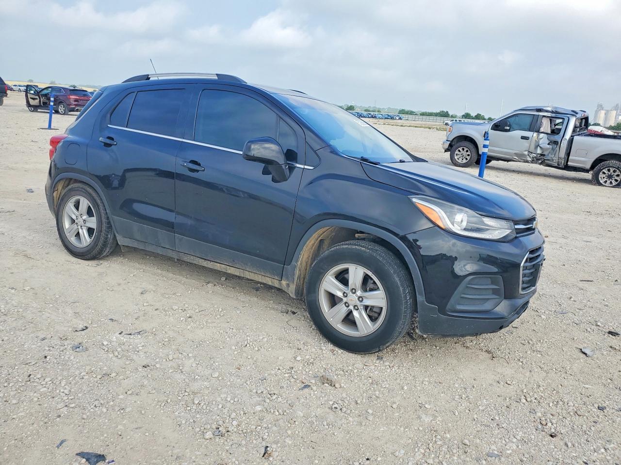 2020 Chevrolet Trax 1Lt - Image 4