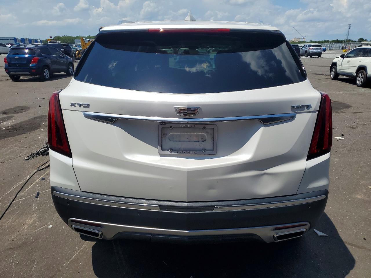 2022 Cadillac Xt5 Premium Luxury - Image 6