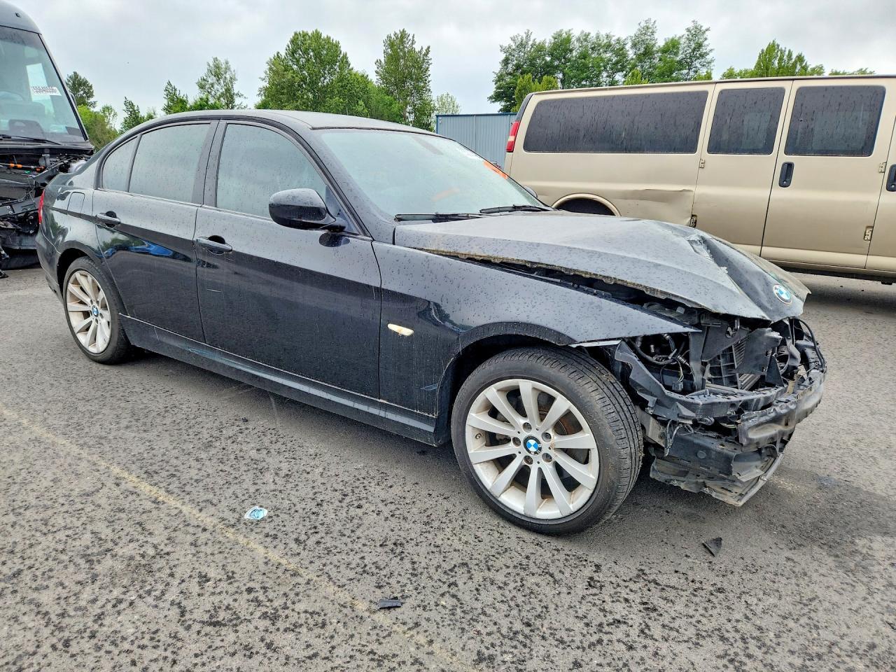 2011 BMW 328 I - Фото 4