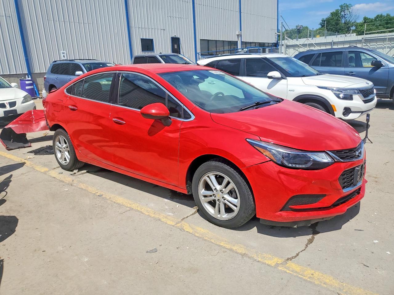 2017 Chevrolet Cruze Lt - Image 4