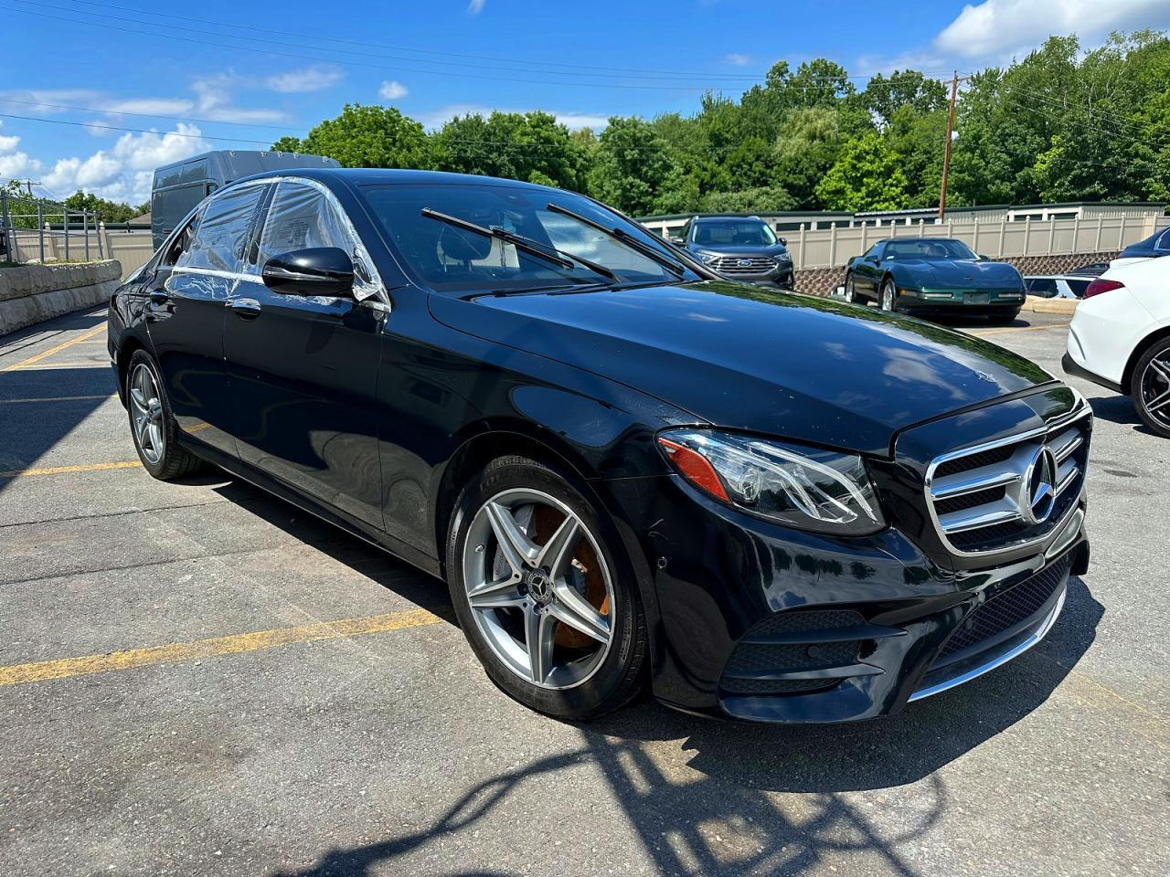 2019 Mercedes-Benz E 300 4Matic - Фото 4