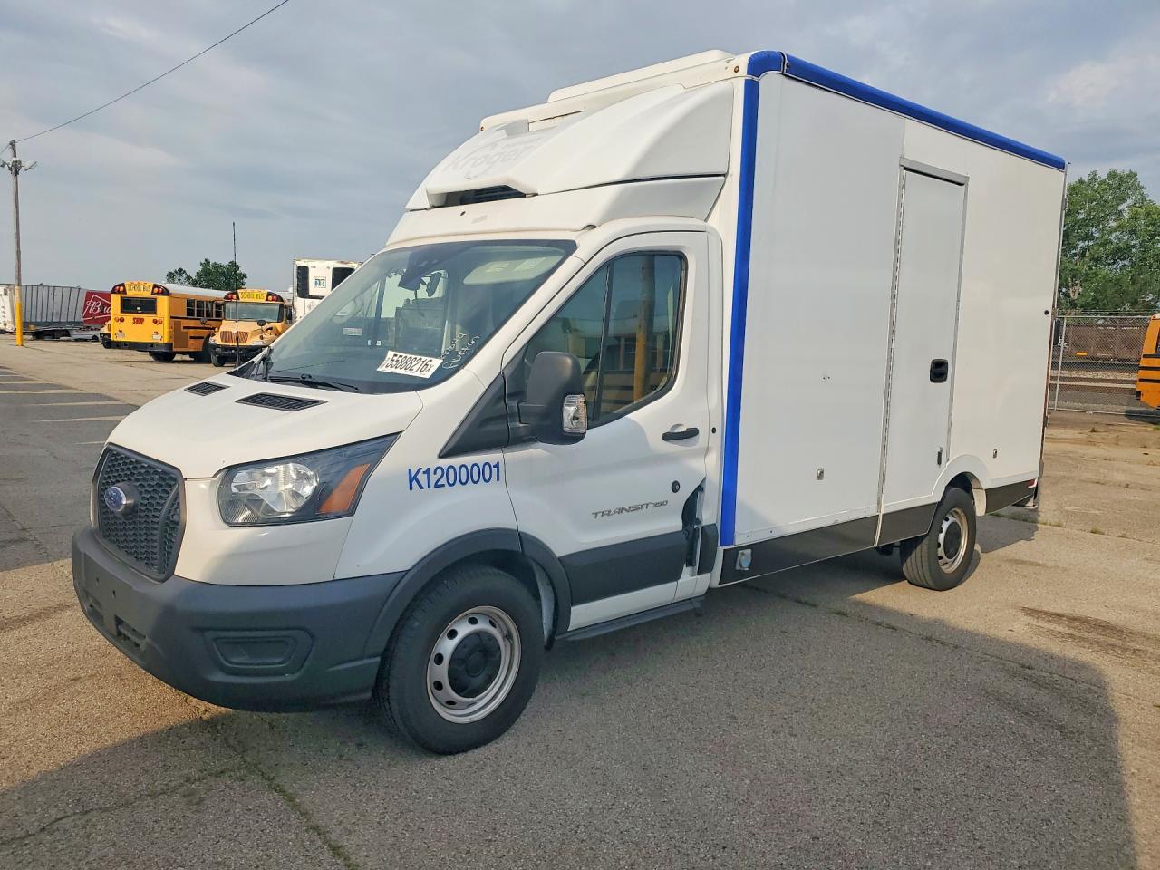 2020 Ford Transit Delivery Truck