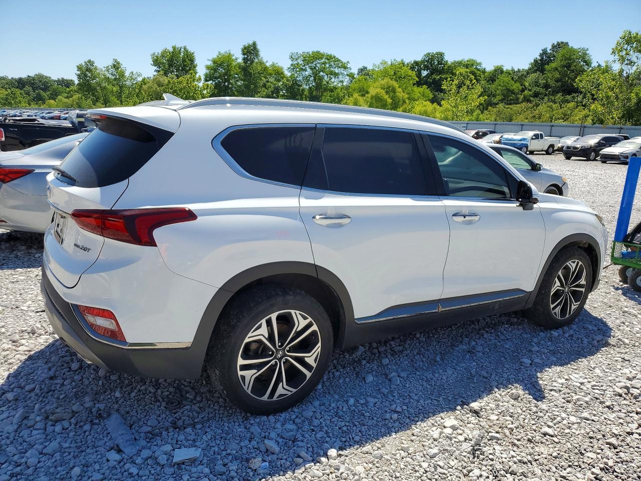 2020 Hyundai Santa Fe Limited 2.0T - Image 3