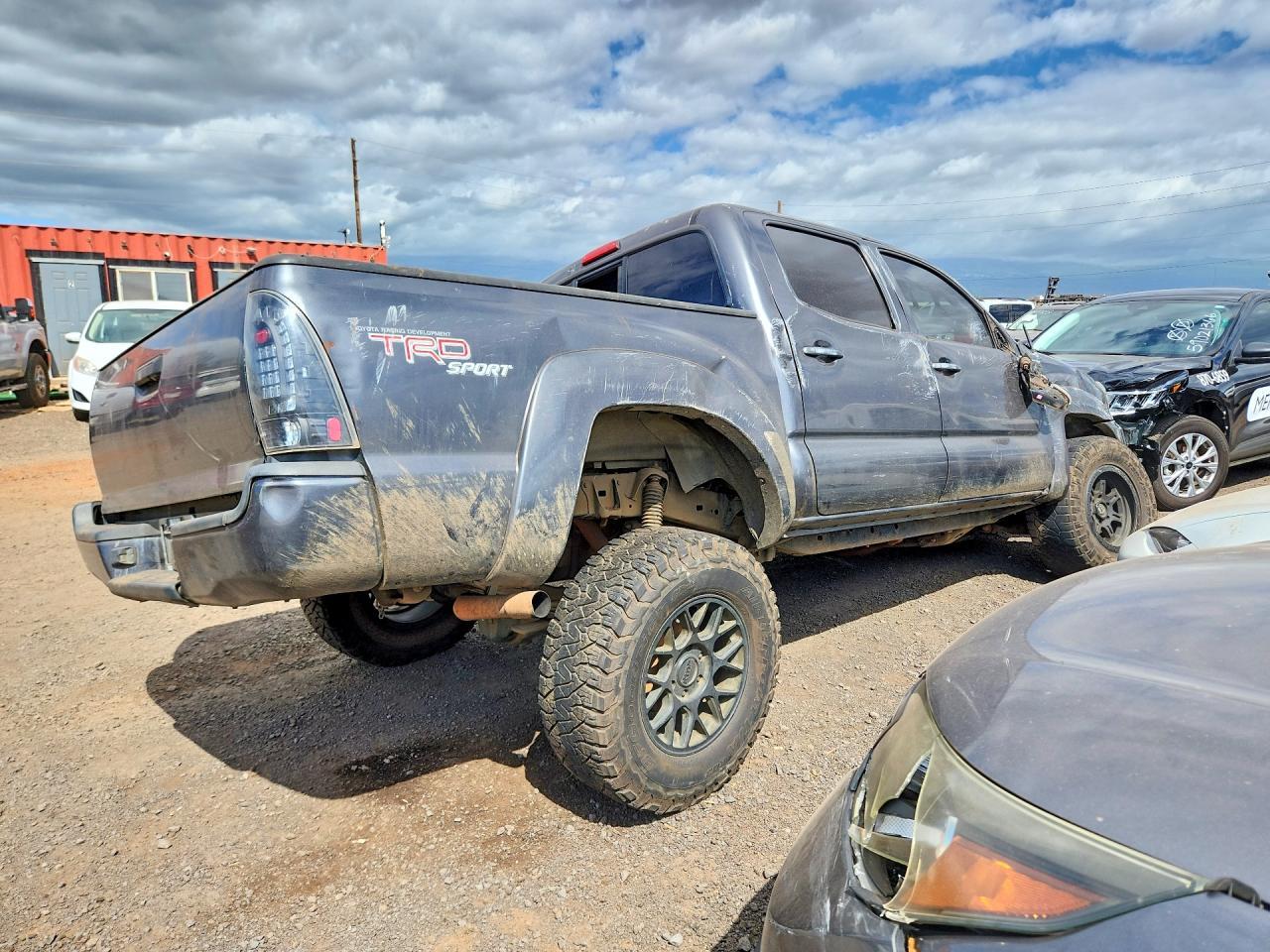 2013 Toyota Tacoma Double Cab - Image 3
