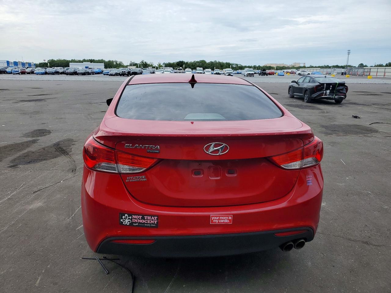2013 Hyundai Elantra Coupe Se - Image 6