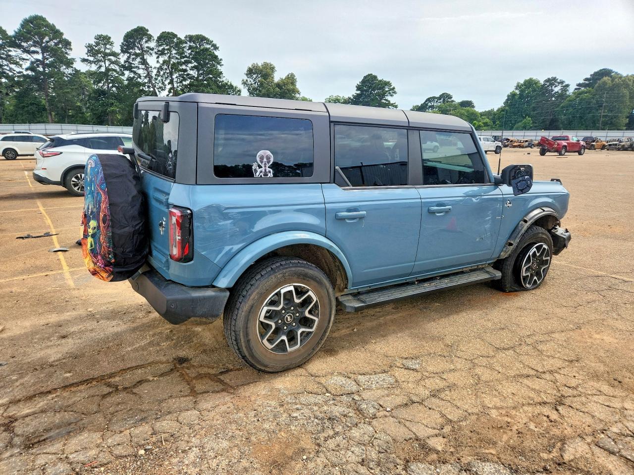 2023 Ford Bronco Base - Фото 3