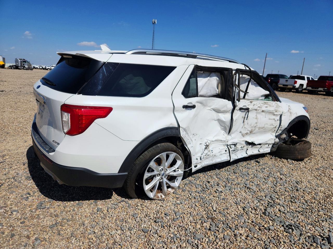 2023 Ford Explorer Platinum - Фото 3