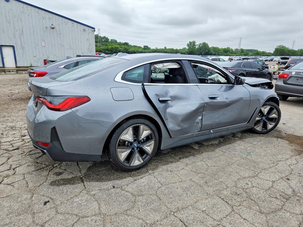 2024 BMW I4 Edrive 35 - Фото 3