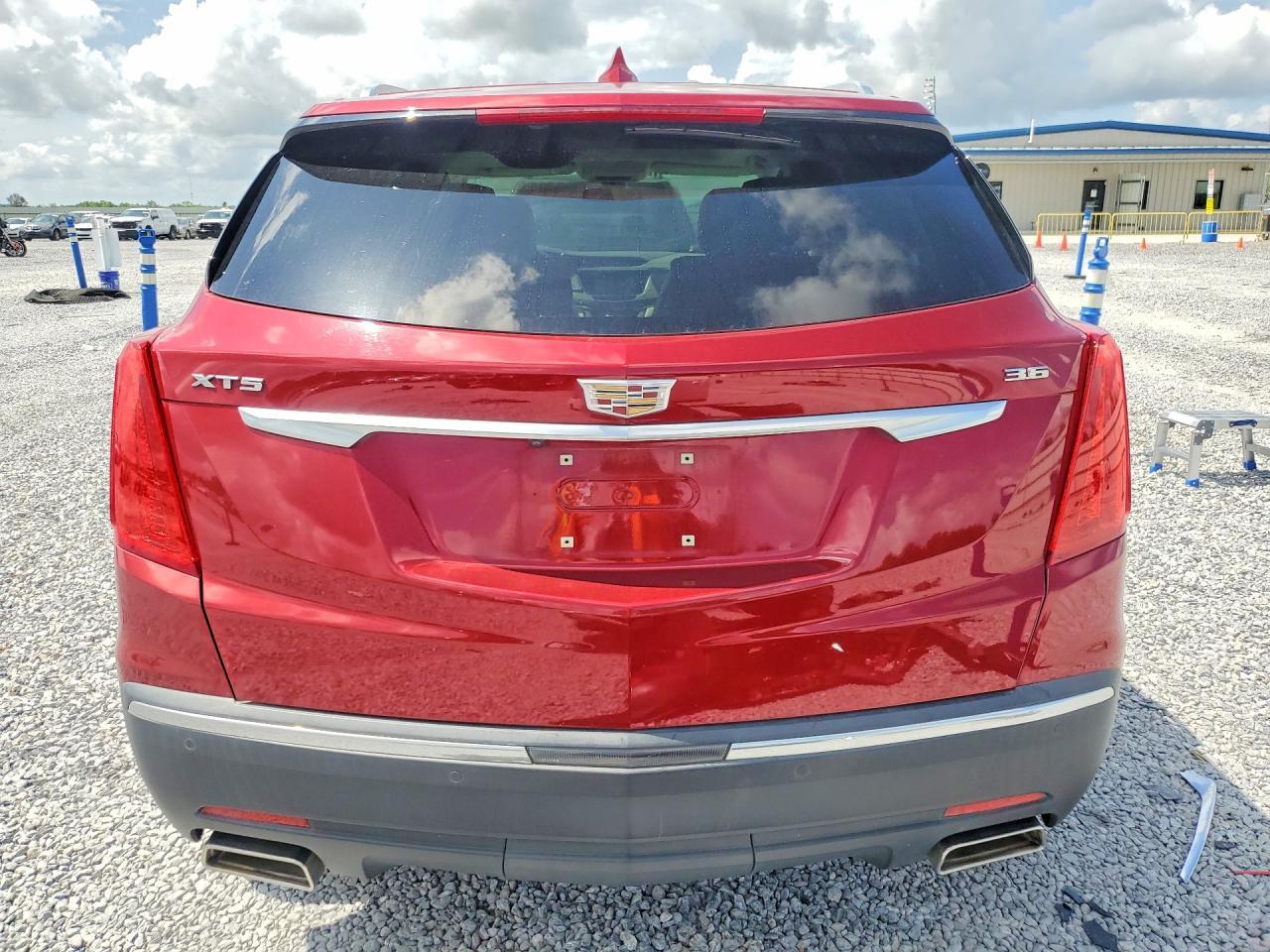 2019 Cadillac Xt5 Luxury - Image 6