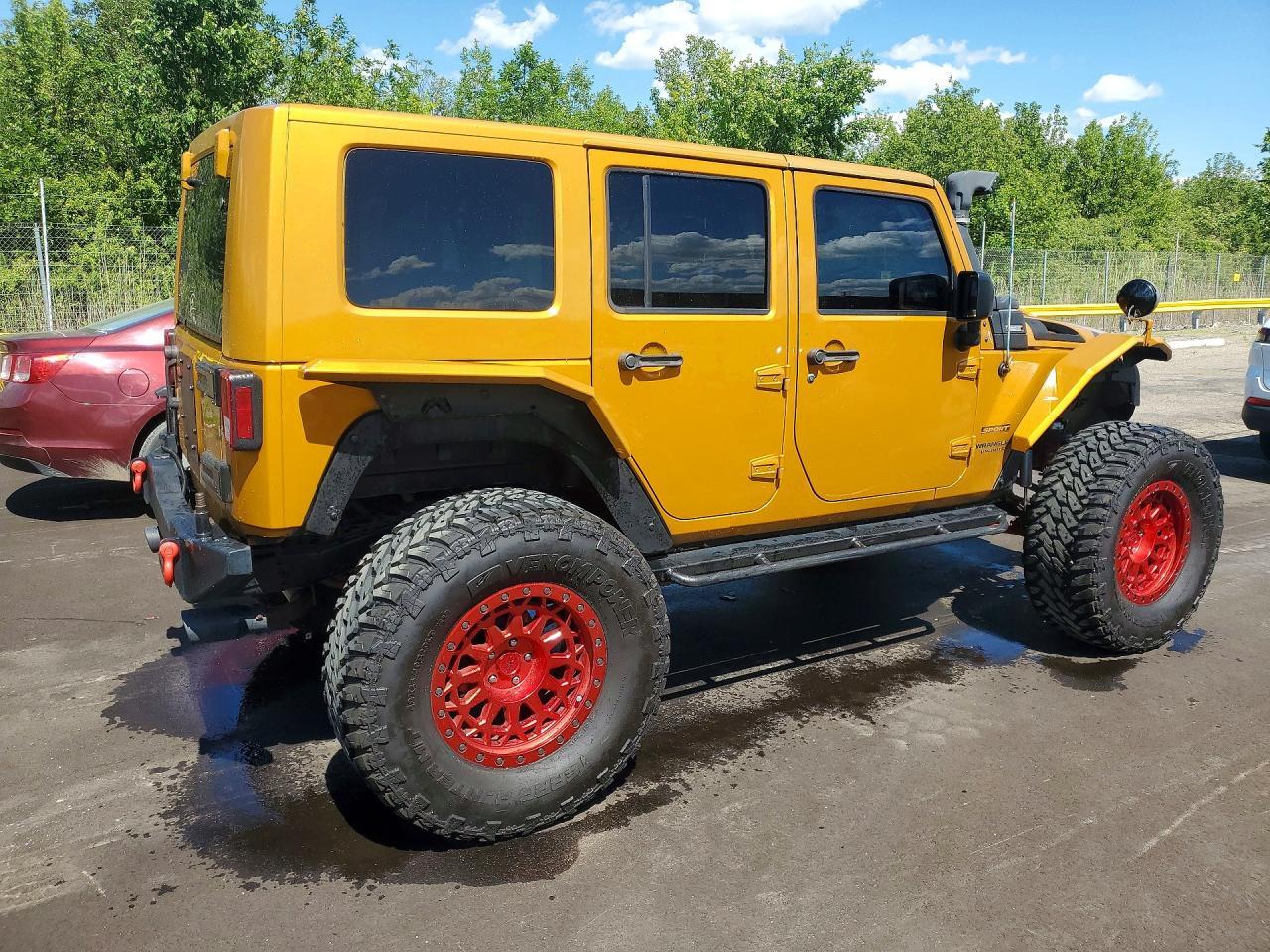 2014 Jeep Wrangler Unlimited Sport - Image 3