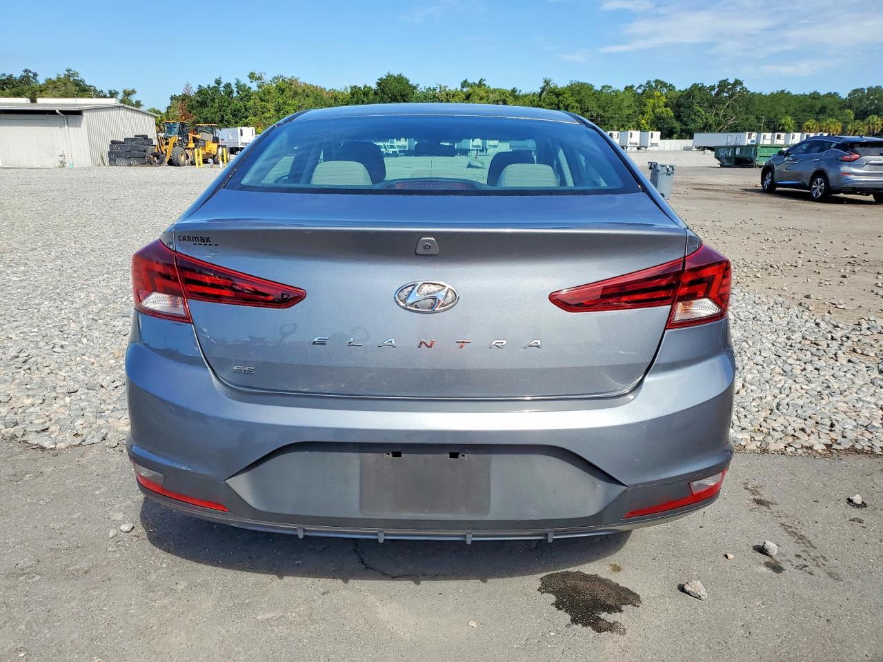 2019 Hyundai Elantra Se - Image 6