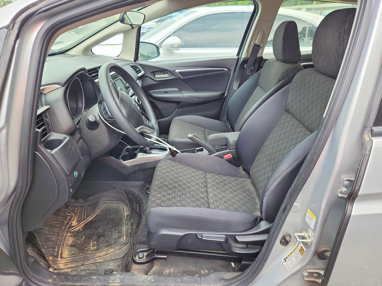 2018 Honda Fit Lx - Image 7