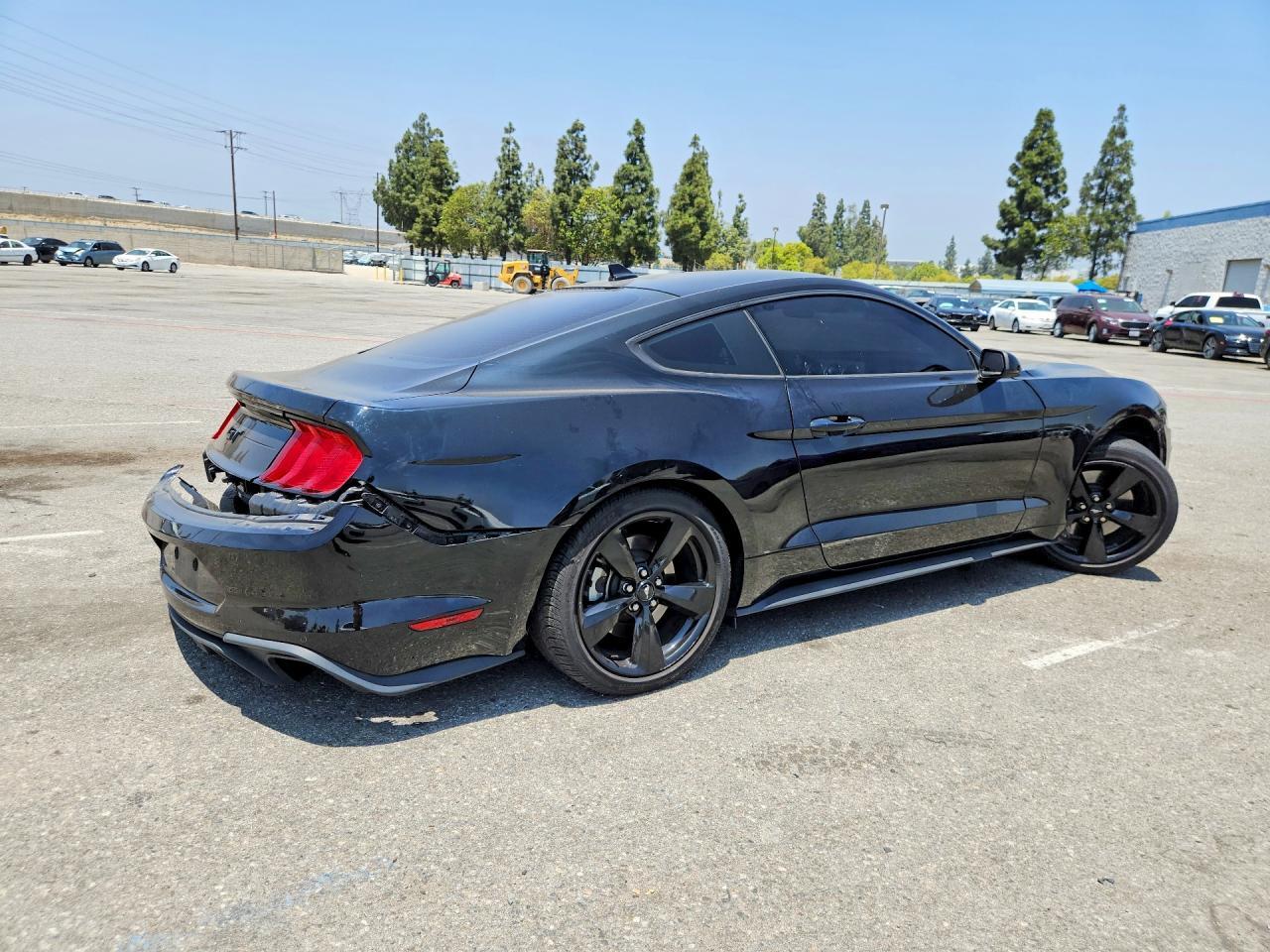 2023 Ford Mustang Gt - Image 3
