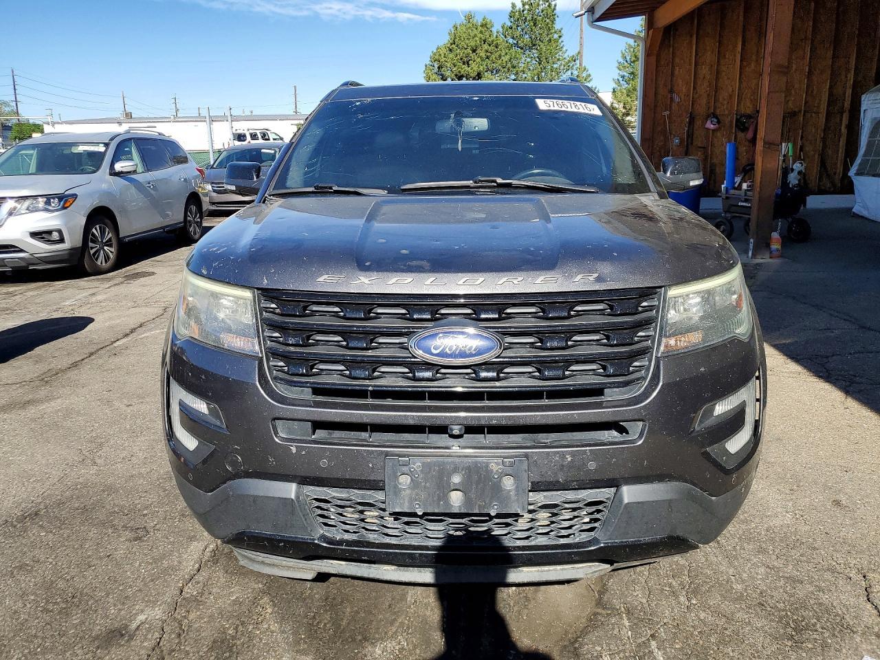 2017 Ford Explorer Sport - Image 5