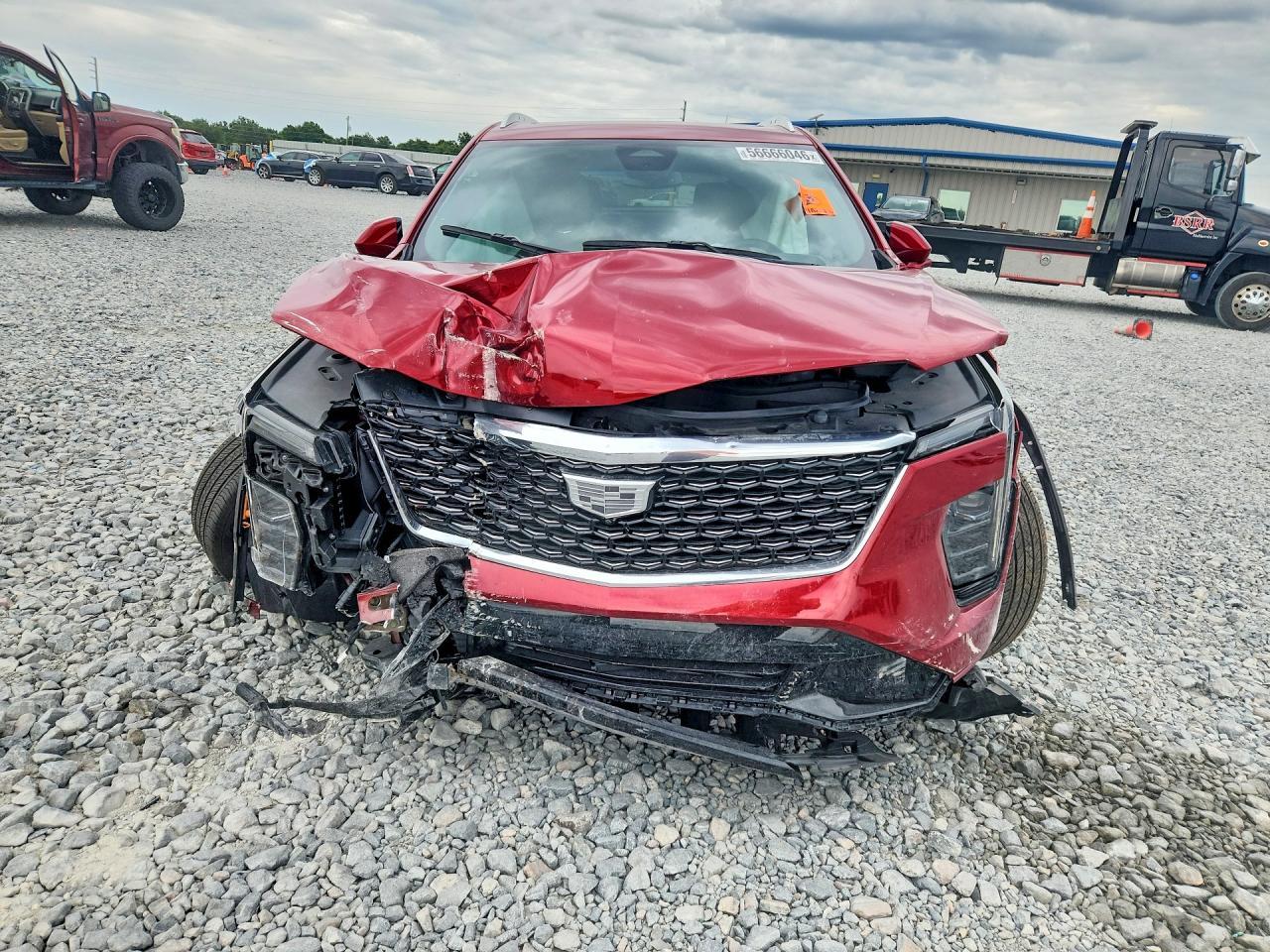 2025 Cadillac Xt4 Premium Luxury - Image 5