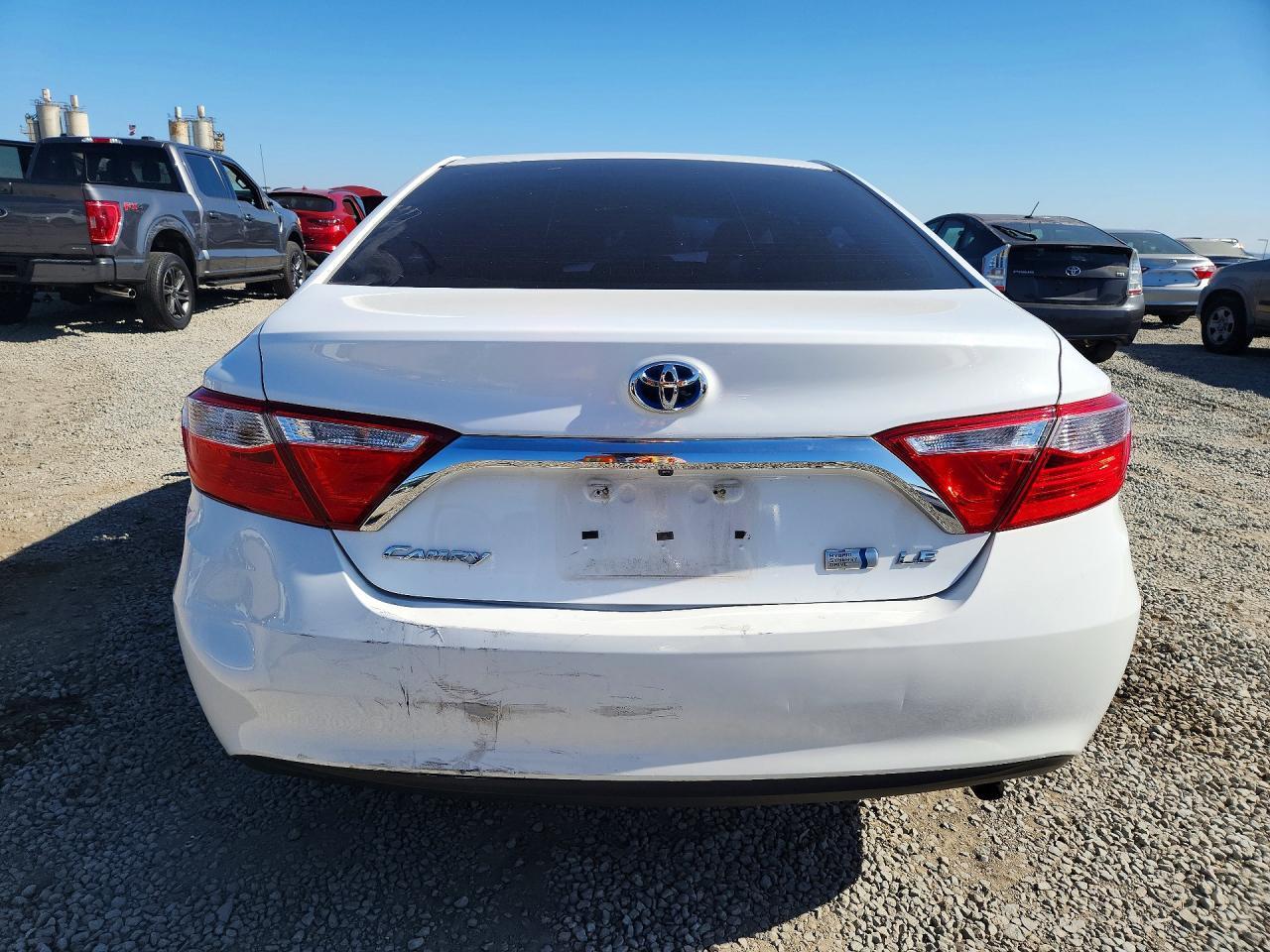 2016 Toyota Camry Hybrid Le - Фото 6