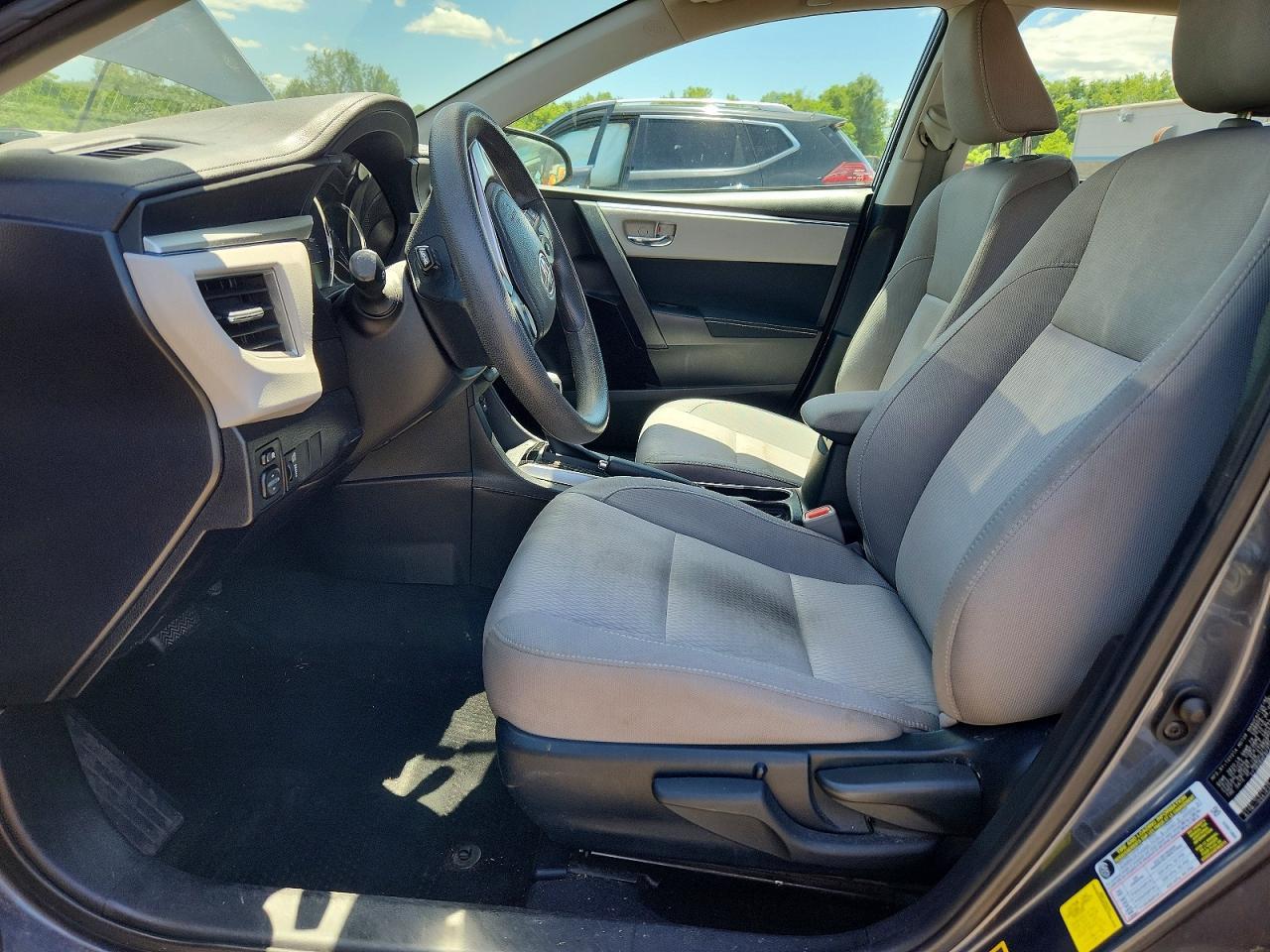 2015 Toyota Corolla Le - Фото 7