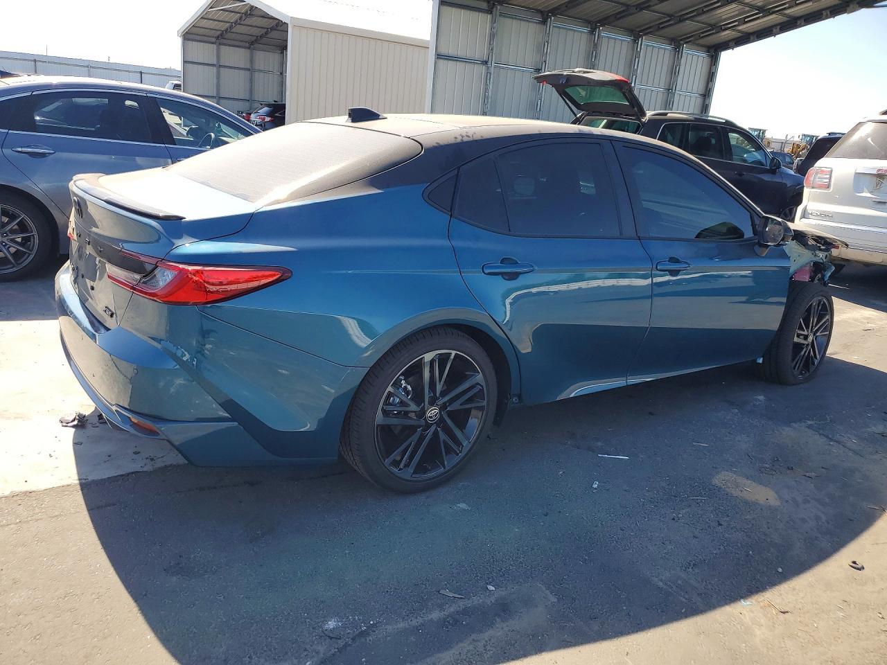 2026 Toyota Camry Xse - Фото 3