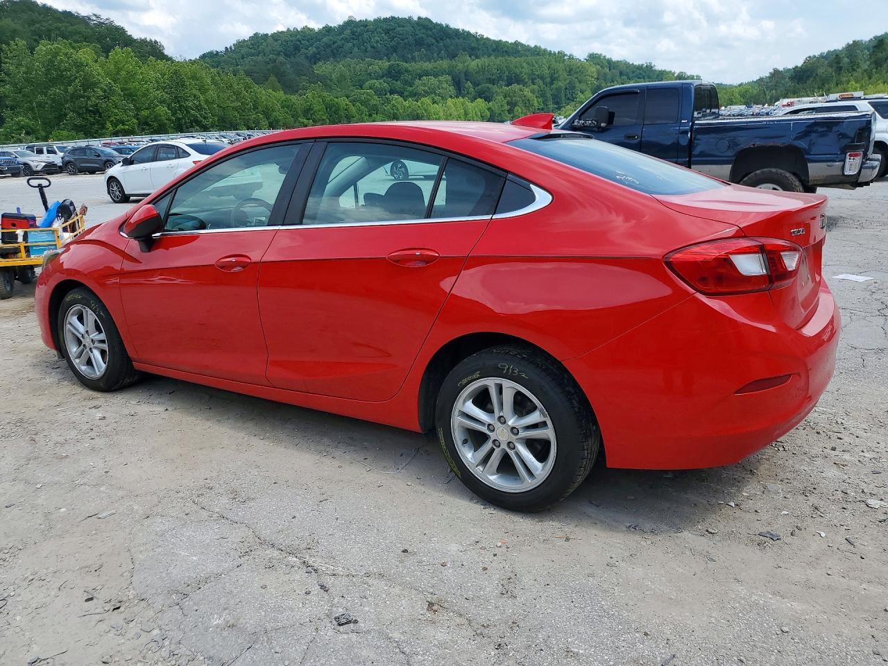 2018 Chevrolet Cruze Lt - Фото 2