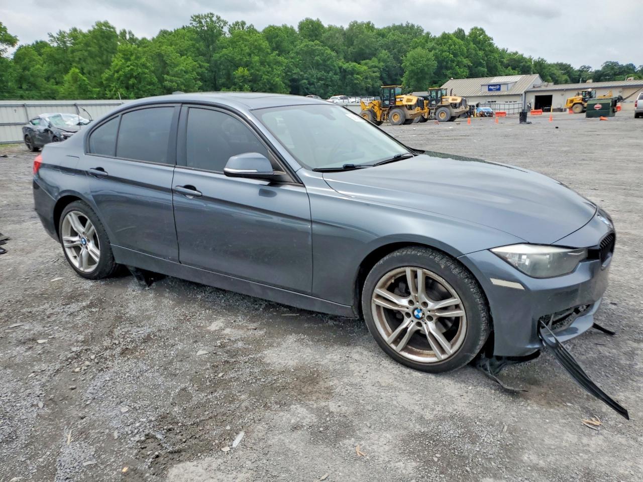 2015 BMW 320 I xDrive - Image 4