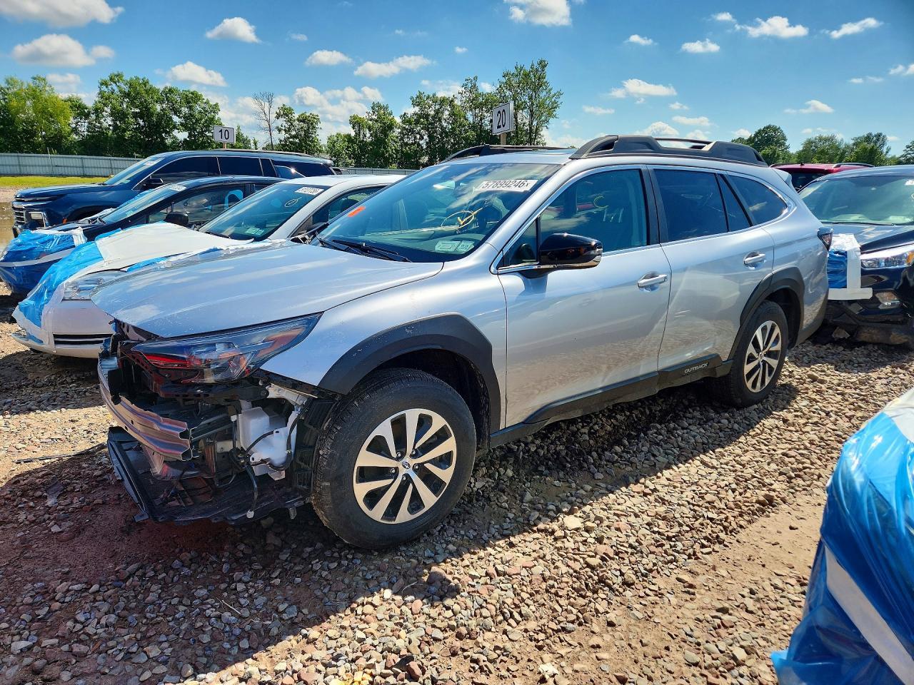 2025 Subaru Outback Premium