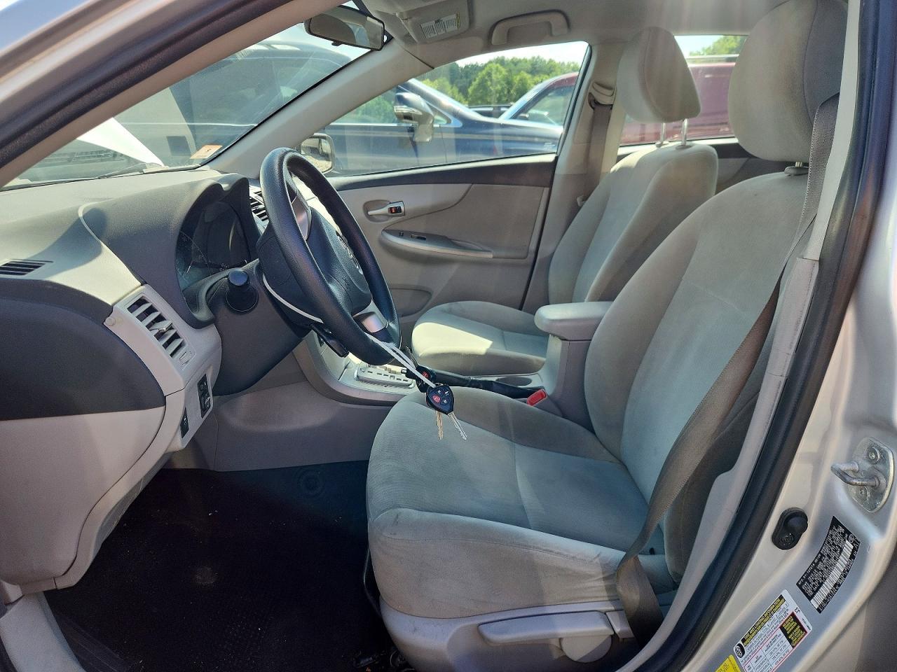 2013 Toyota Corolla Le - Фото 7