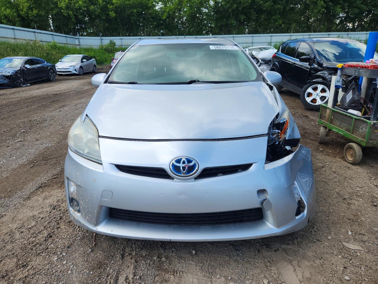 2011 Toyota Prius Two - Фото 5