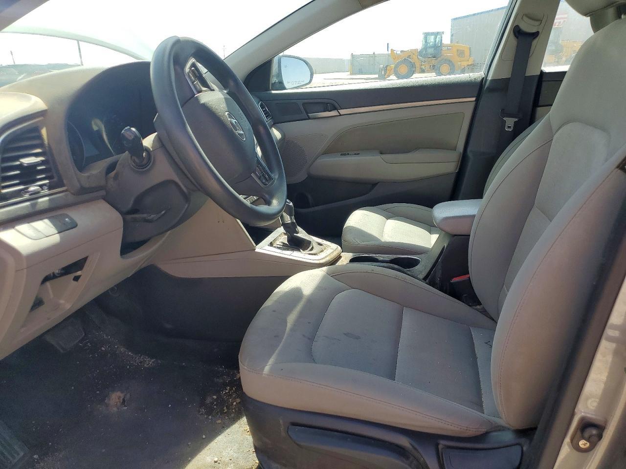 2017 Hyundai Elantra Se - Фото 7