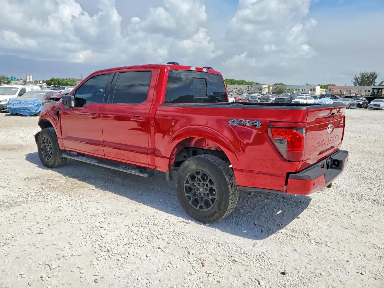 2024 Ford F150 Xlt - Фото 2