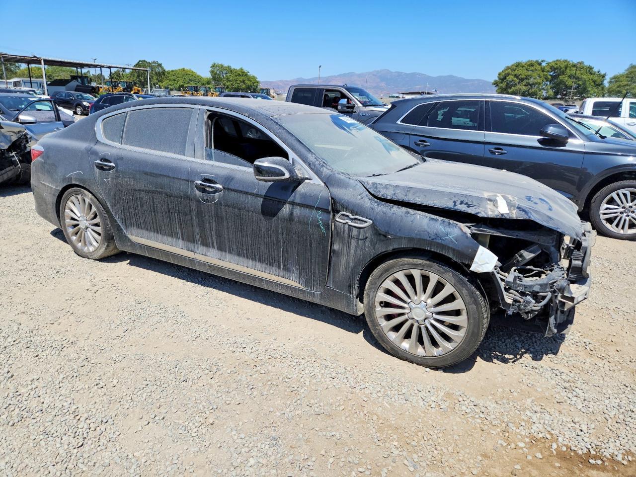 2016 Kia K900 Luxury V8 - Image 4
