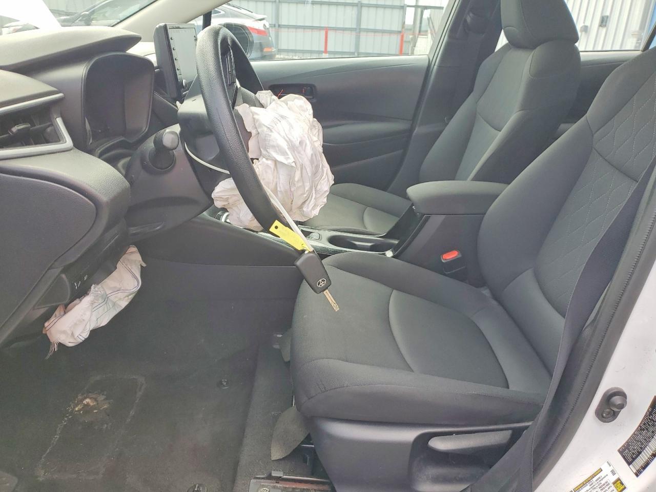 2022 Toyota Corolla Le - Фото 7