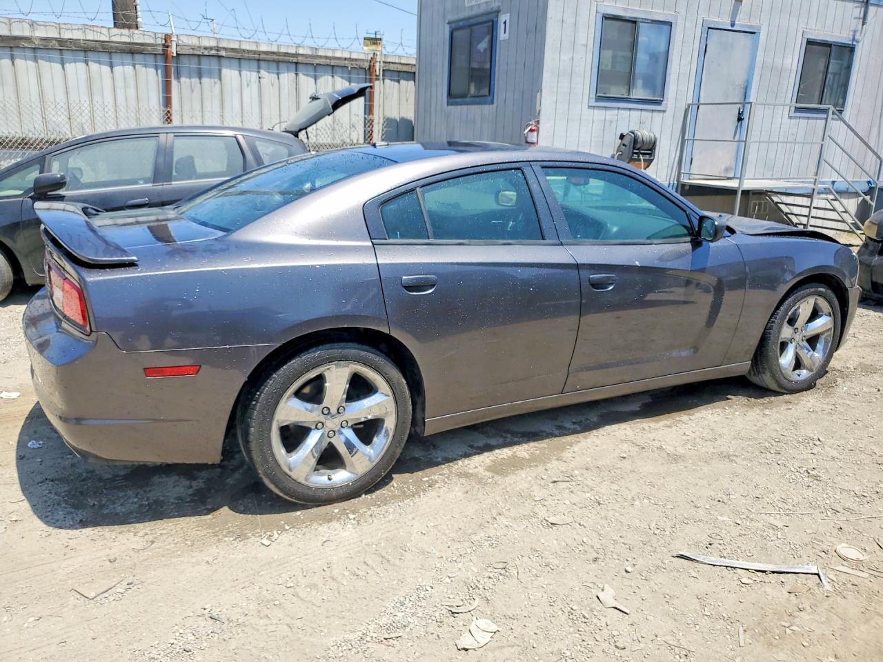 2013 Dodge Charger Sxt - Фото 3