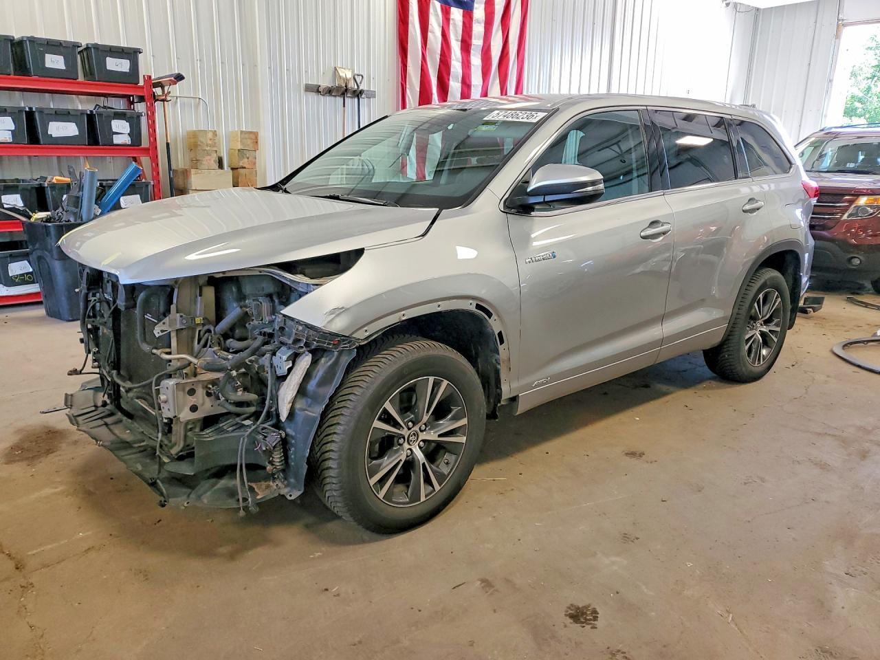 2017 Toyota Highlander Hybrid Le