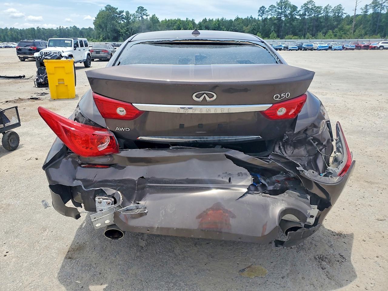 2015 Infiniti Q50 Premium - Image 6
