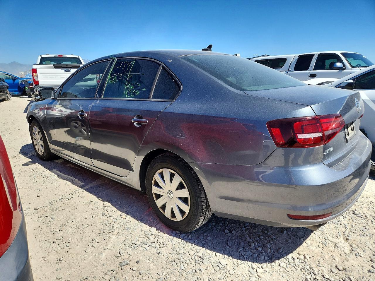 2016 Volkswagen Jetta S - Фото 2