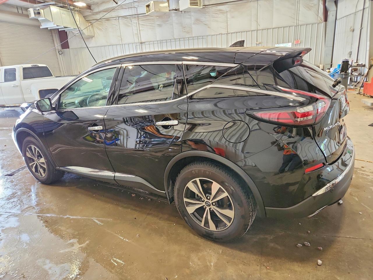 2023 Nissan Murano Sv - Image 2