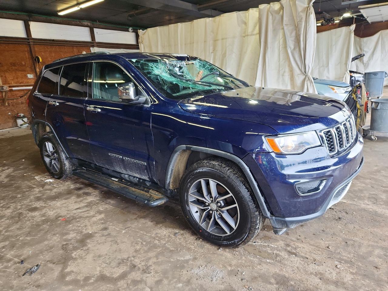 2017 Jeep Grand Cherokee Limited - Image 4
