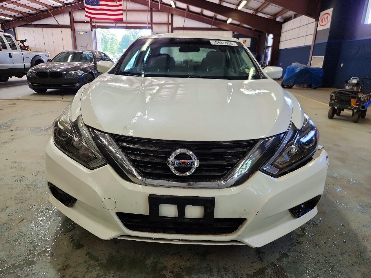 2016 Nissan Altima 2.5 Sr - Image 5