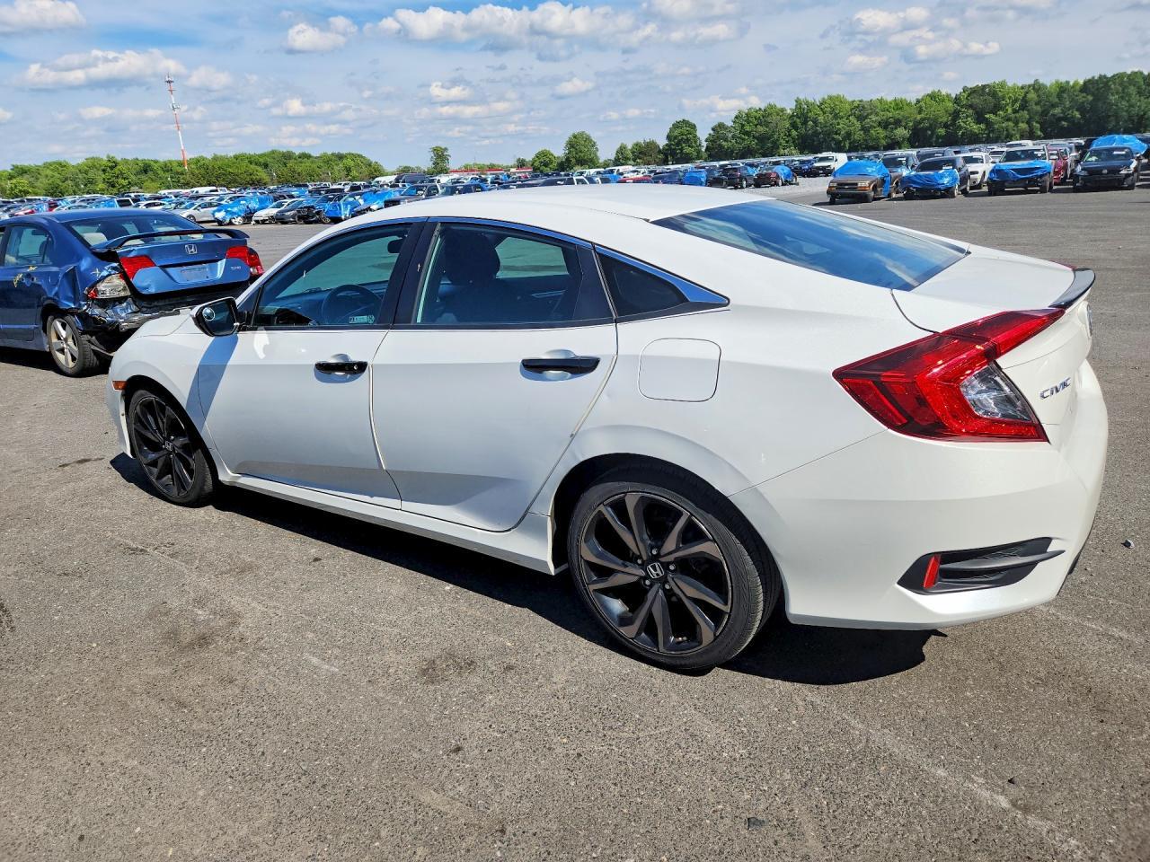 2020 Honda Civic Sport - Фото 2