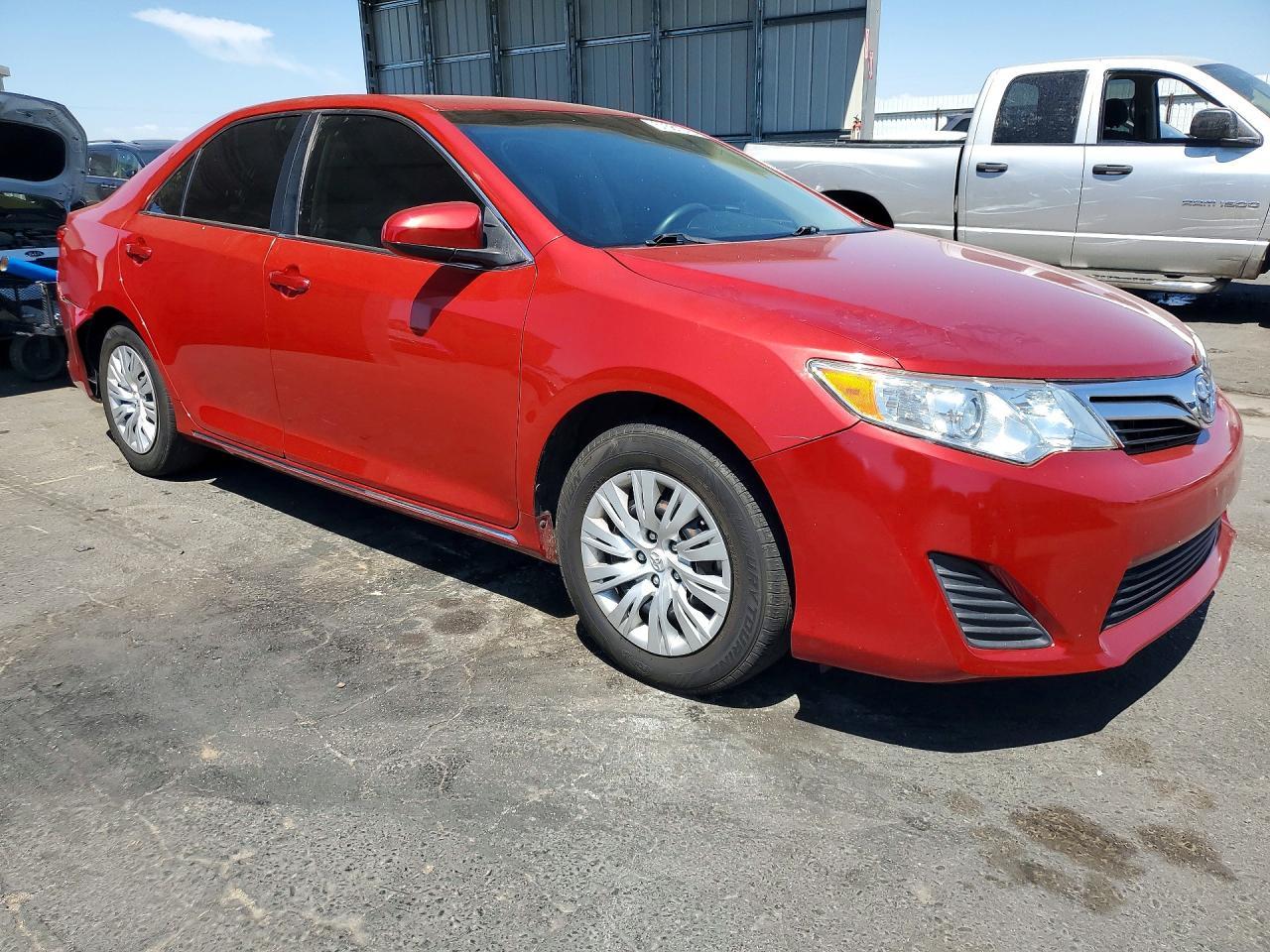 2012 Toyota Camry Le - Image 4