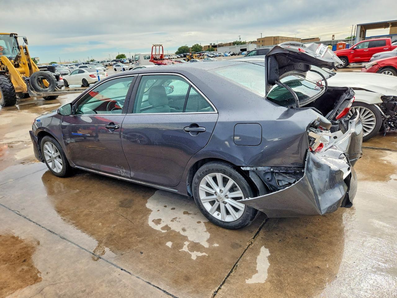 2012 Toyota Camry Xle - Фото 2